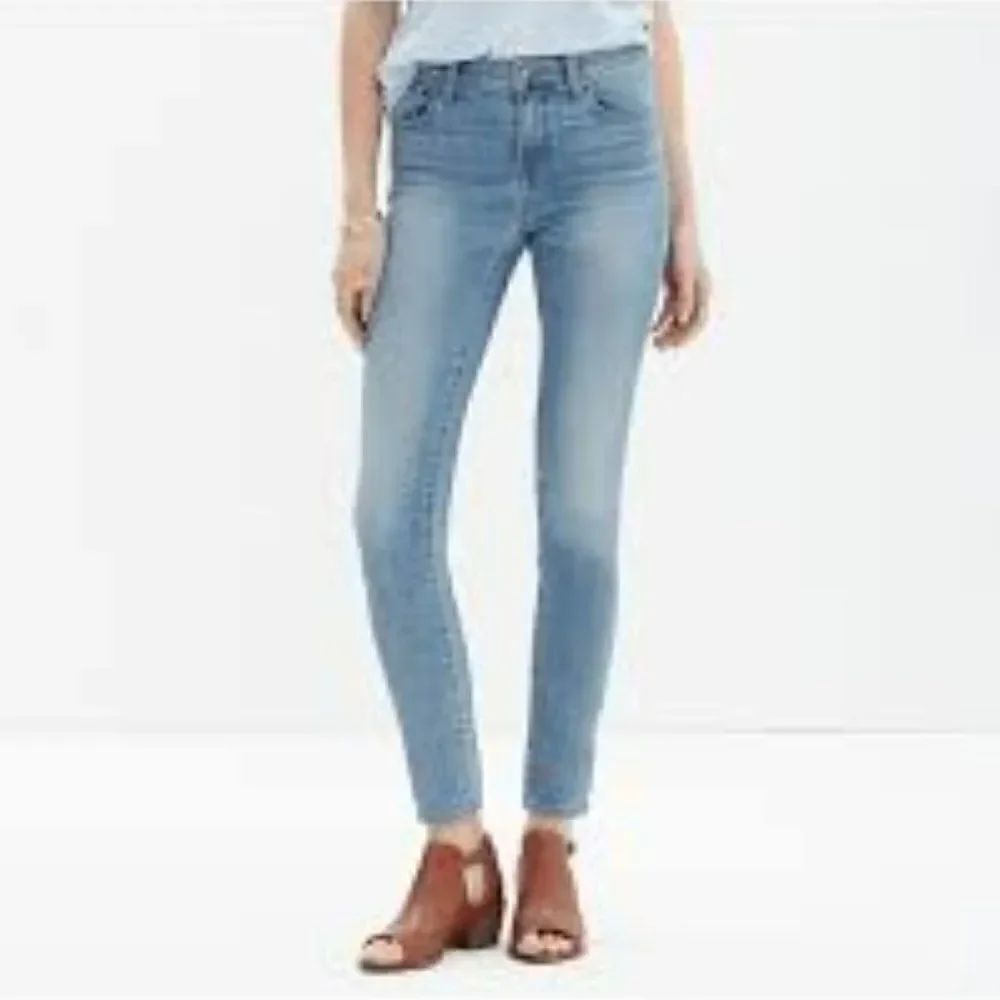 MADEWELL HIGH RISER SKINNY SKINNY JEANS IN MAZZY WASH NO DISTRESSING SIZE 25X32